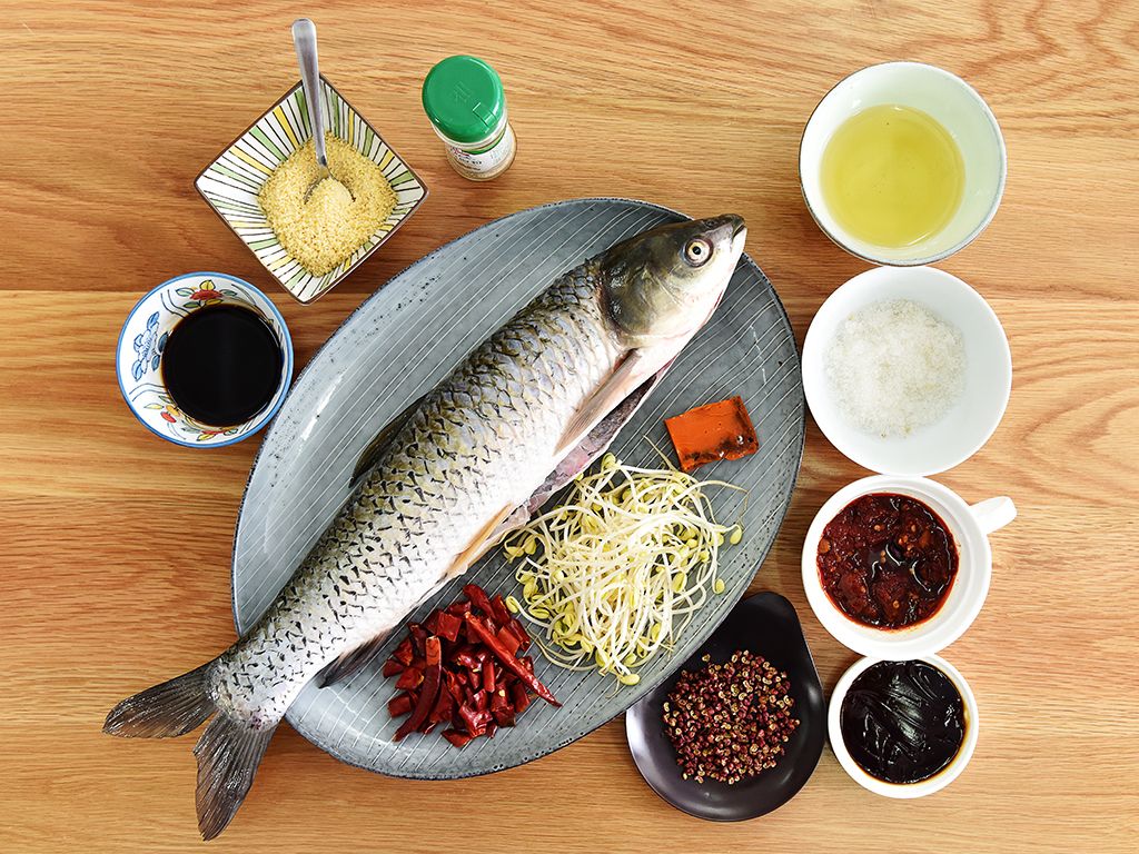 水煮鱼的做法步骤 图文 肉质滑嫩的家常水煮鱼怎么做好吃 美食圈 Meishiq Com